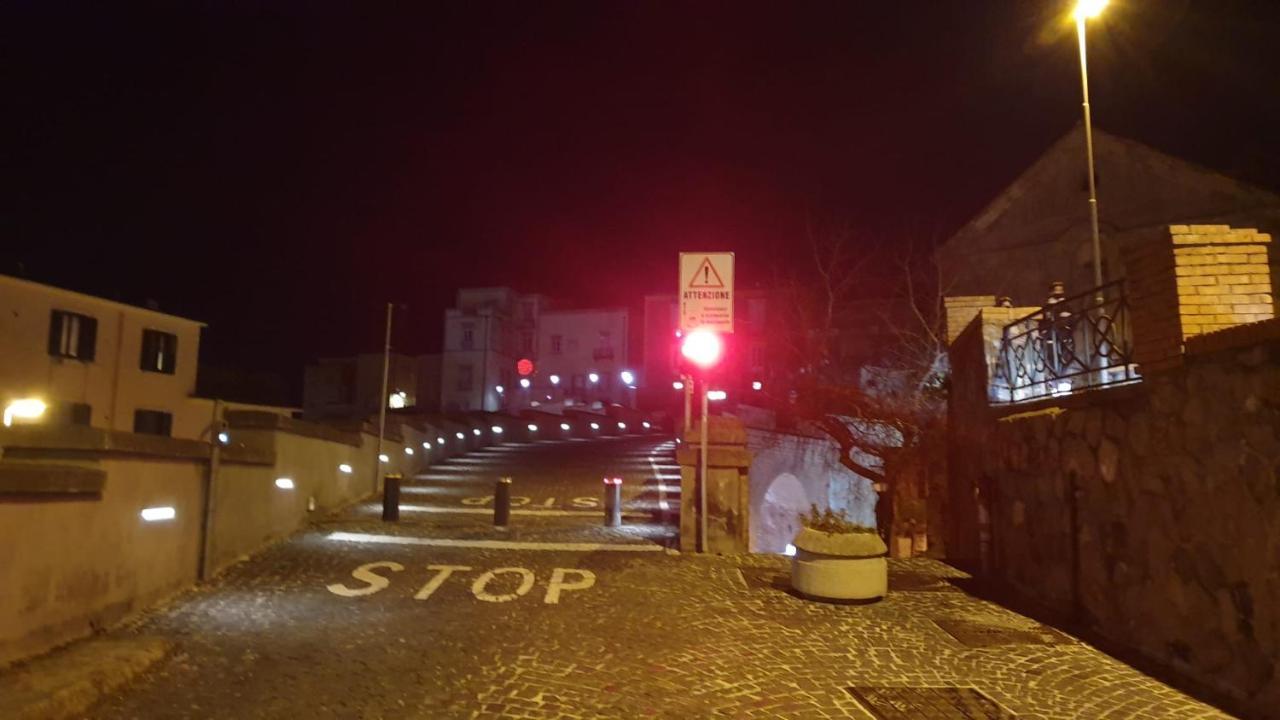 ホテル Il Rifugio 21 ポッツオーリ エクステリア 写真